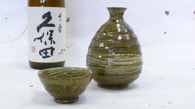 信楽焼　ビードロ刷毛目酒器セット