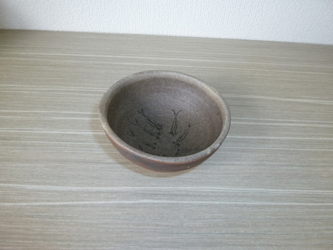 備前焼　めだか杯