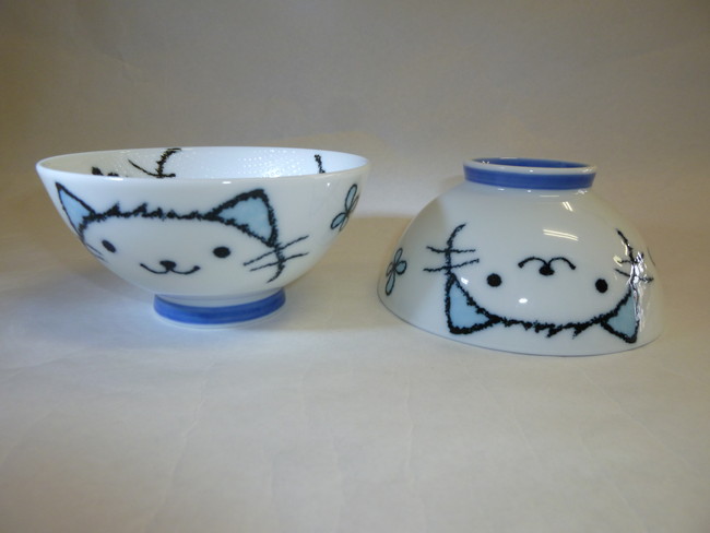 美濃焼　粒粒ねこ茶碗