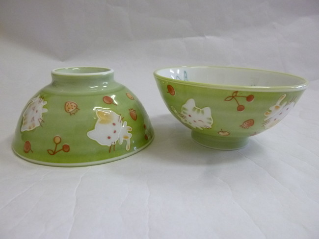 美濃焼　グリーンネコ茶碗