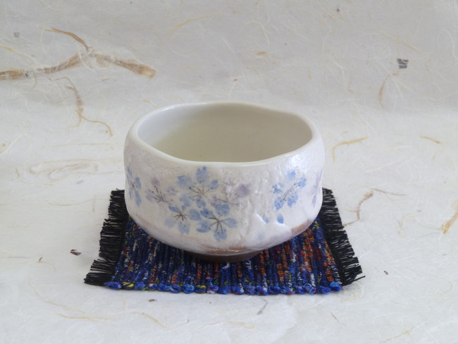 美濃焼　平安桜ミニ抹茶碗　(青)