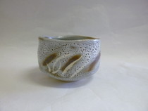 美濃焼　ねずみ志野抹茶碗