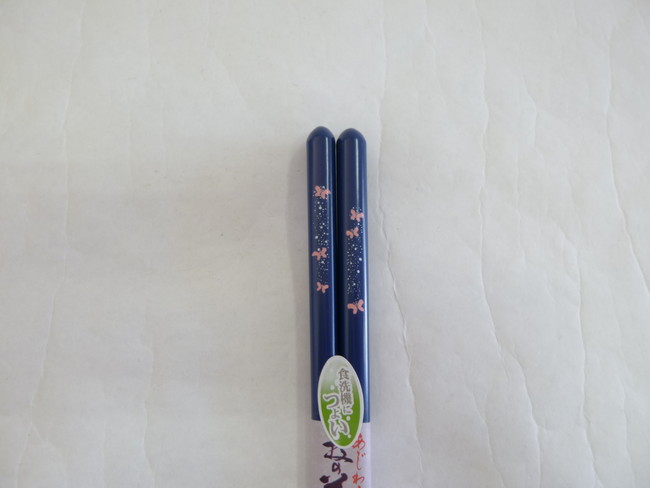 若狭塗　箸　春咲蝶